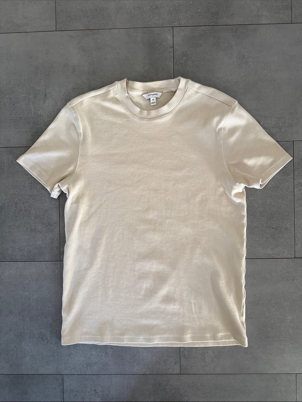 Banana Republic Mini Ribbed Short Sleeve Shirt - Cream Heather - Size M